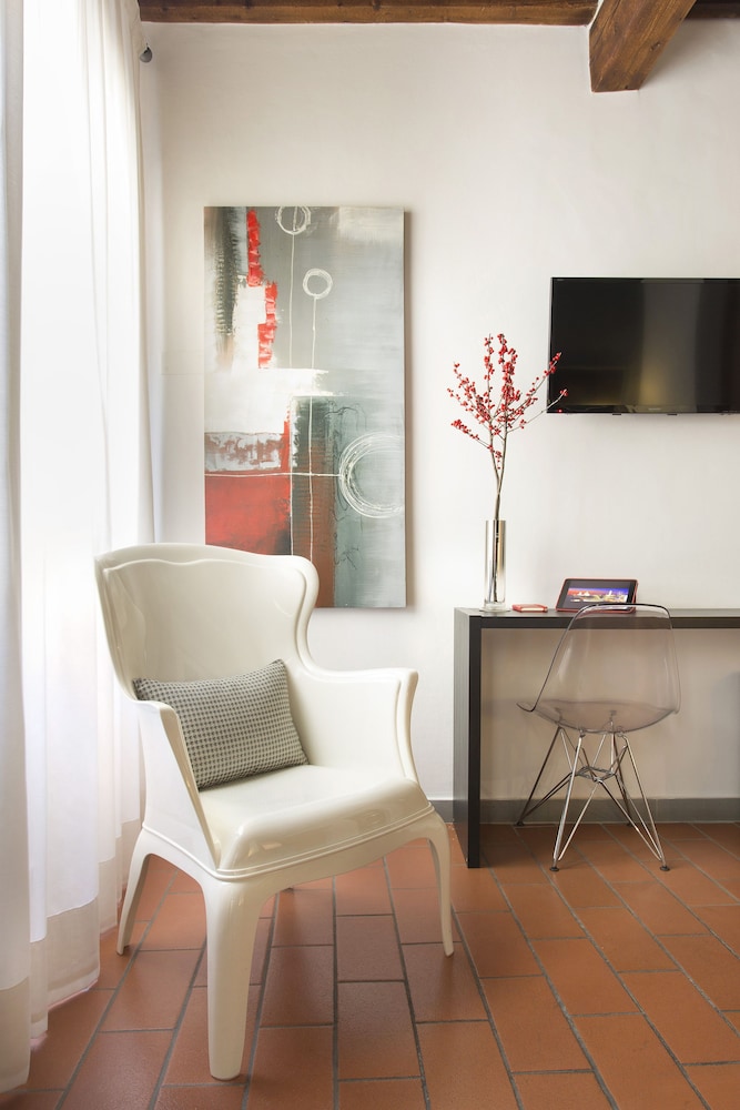SETTE ANGELI ROOMS 64/72
