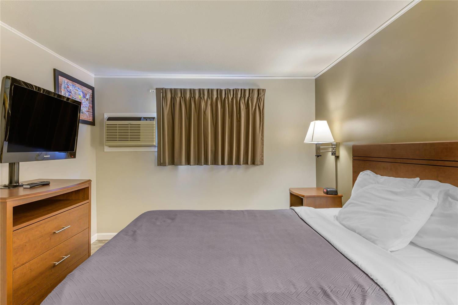 Room, Queen Bed