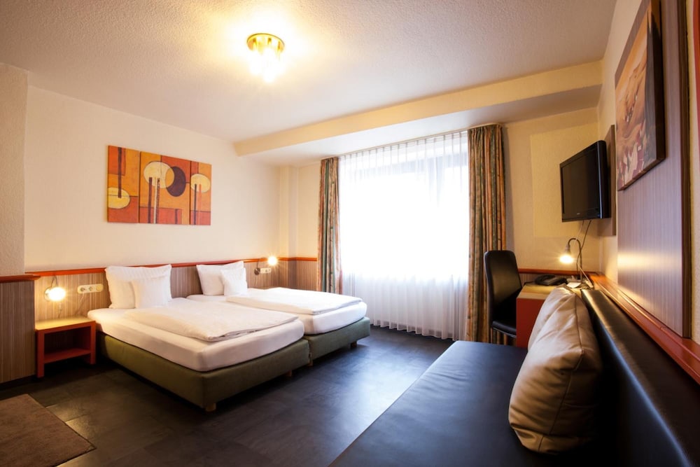 Centro Hotel Ariane 13/58
