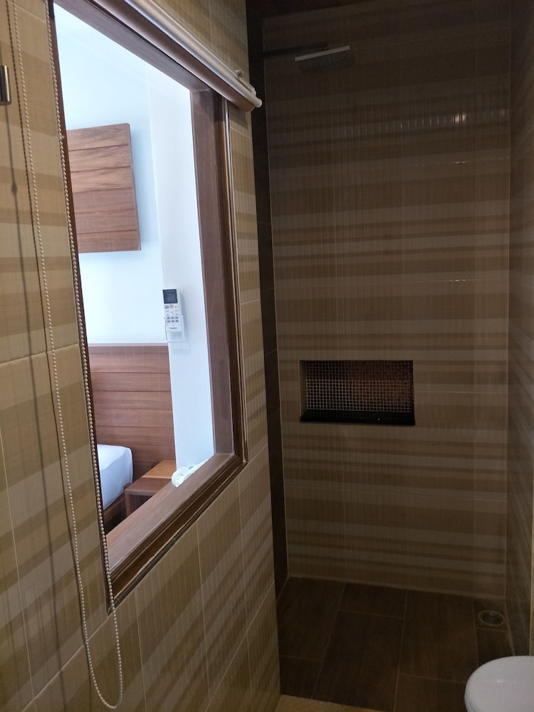 Lanta Infinity Resort 48/50