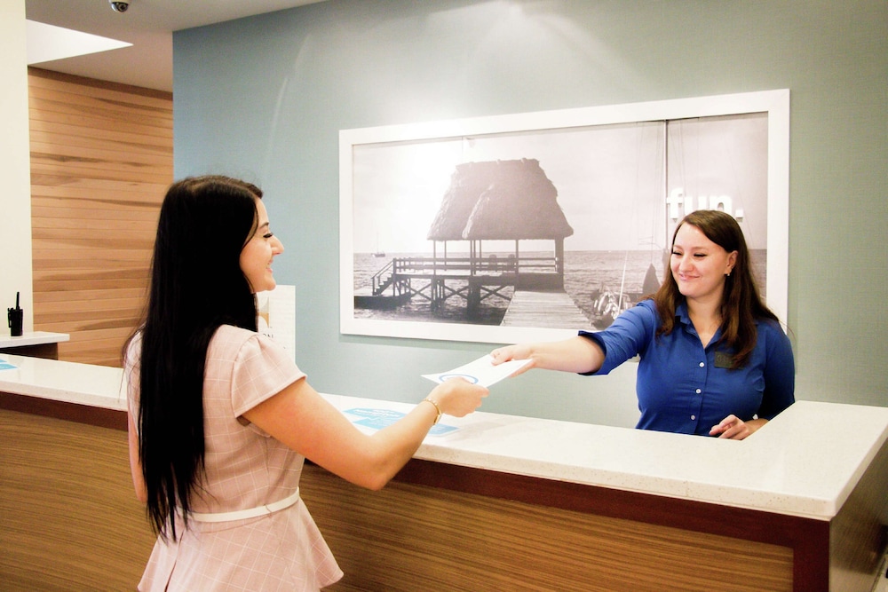 Hampton Inn Suites Orange Beach Gulf Front 42/76