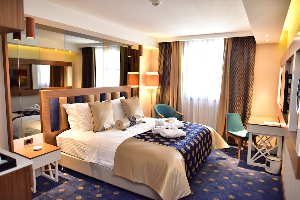Giritligil Hotel 23/67