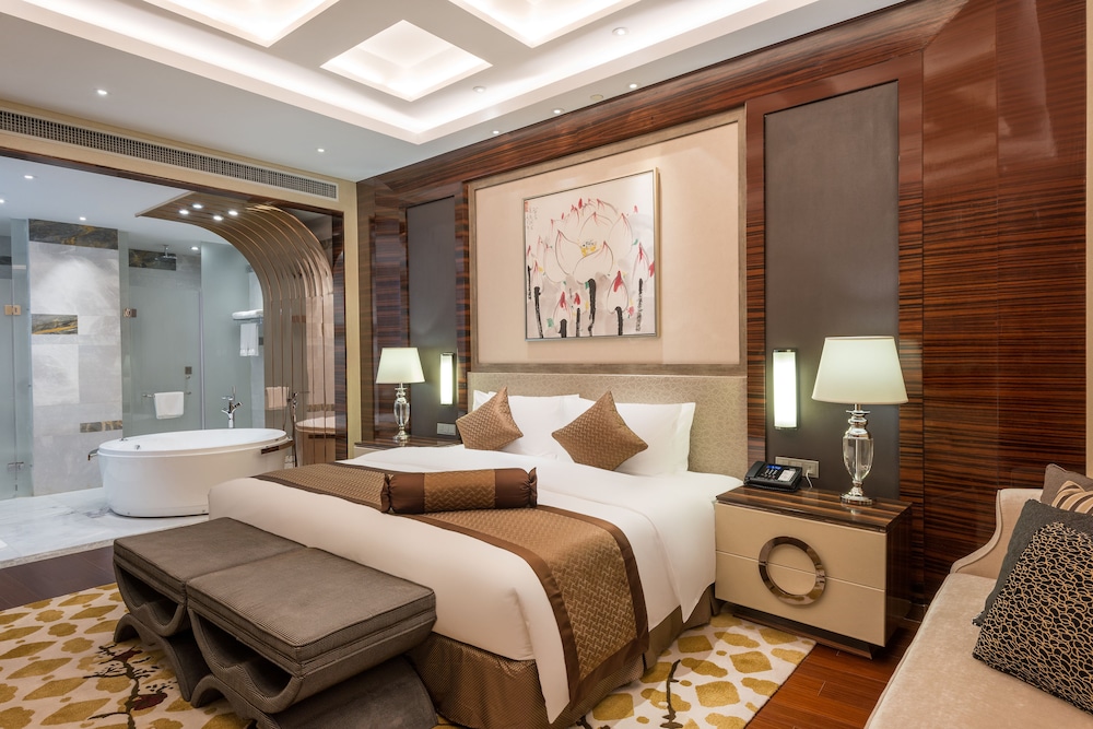 CROWNE PLAZA YANGZHOU 49/78