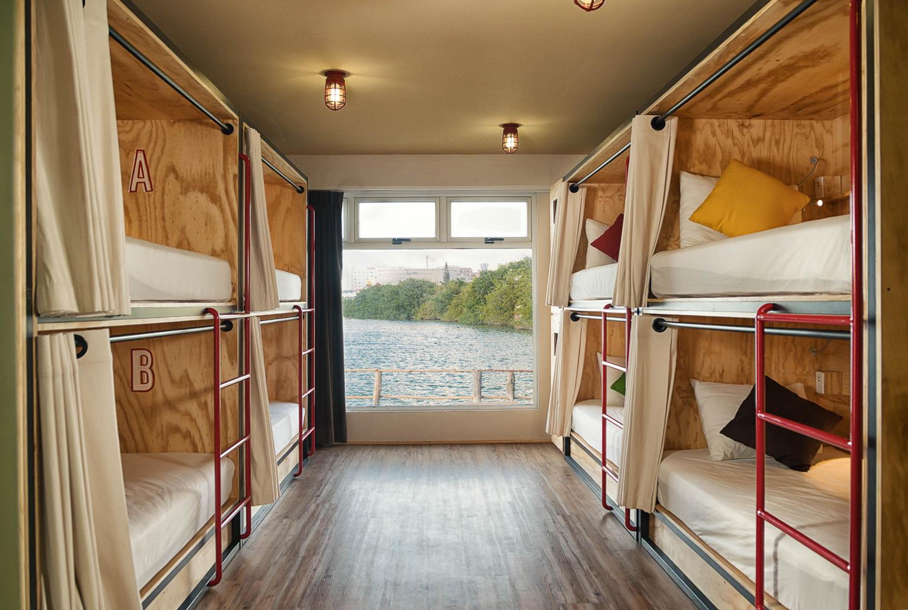 FEMALE DORM, 10 BEDS