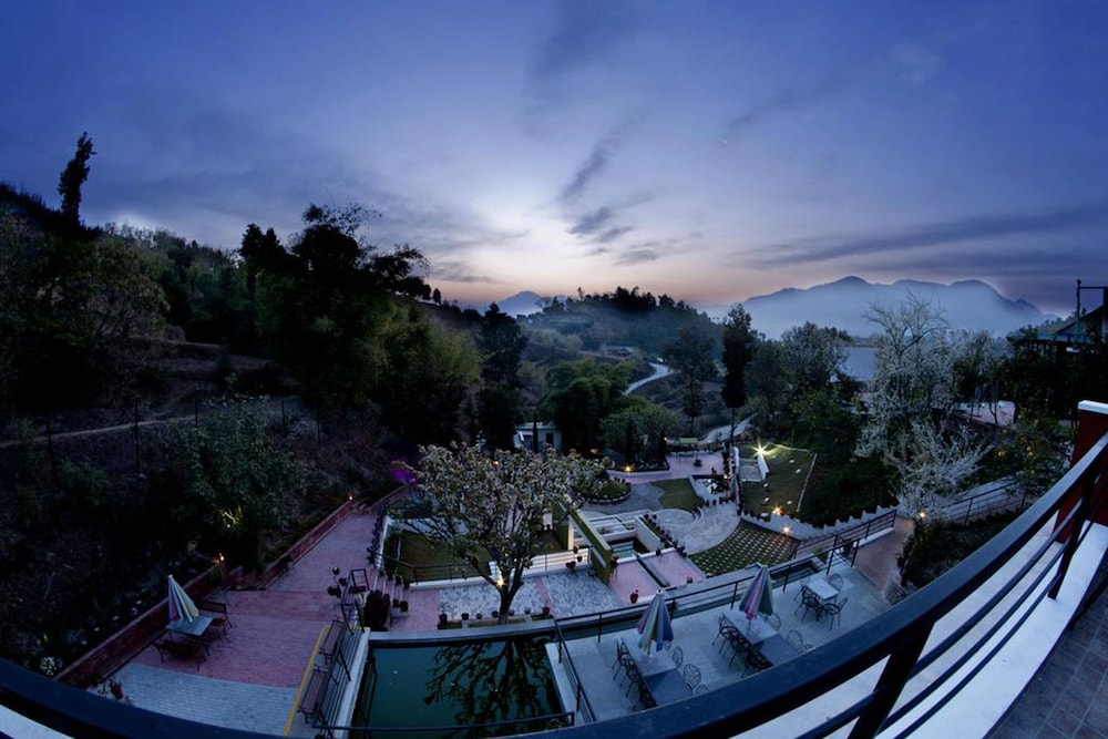 Chhaimale Resort 26/29