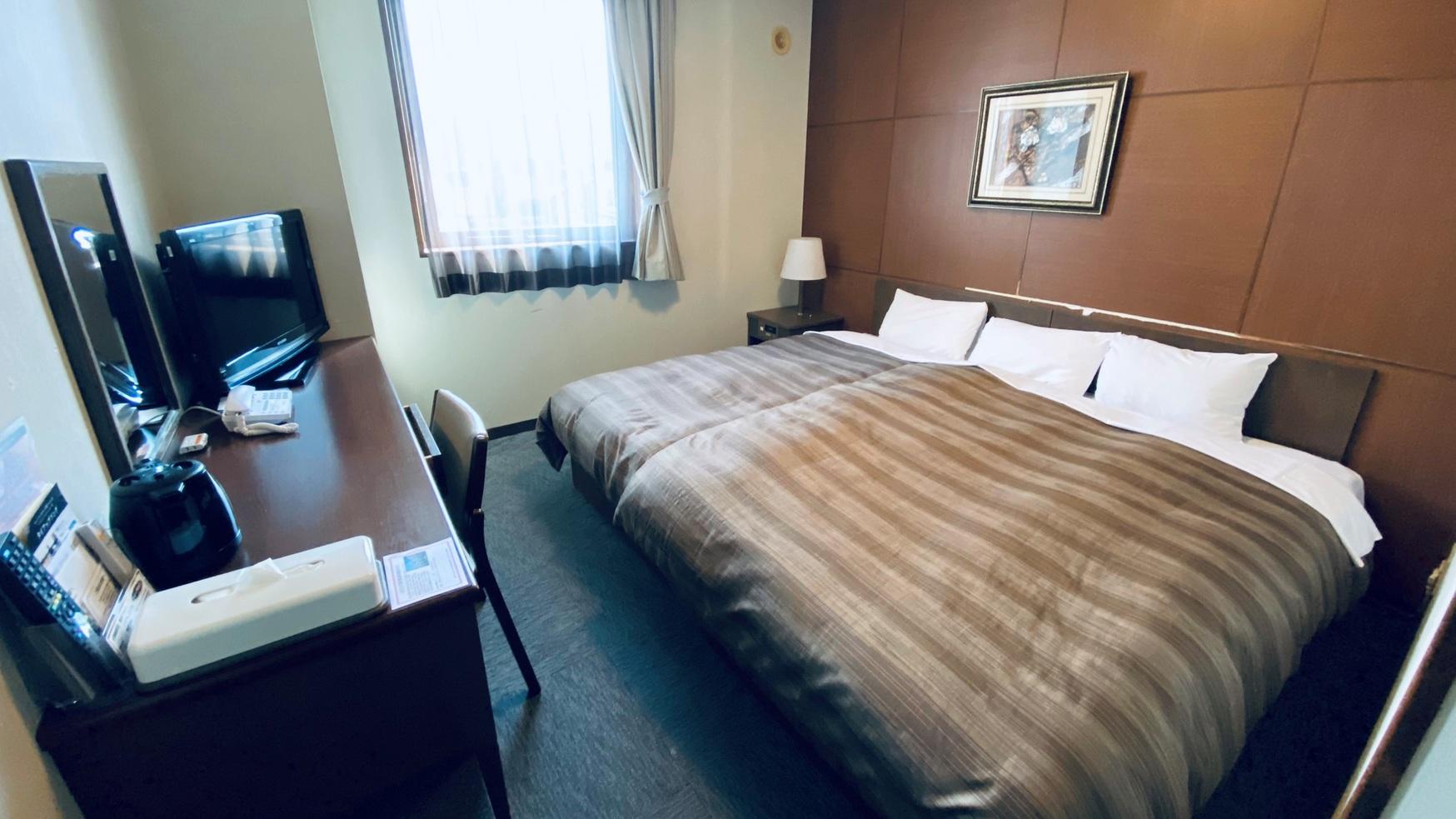 Hollywood, Standard, Twin Beds, Smoking