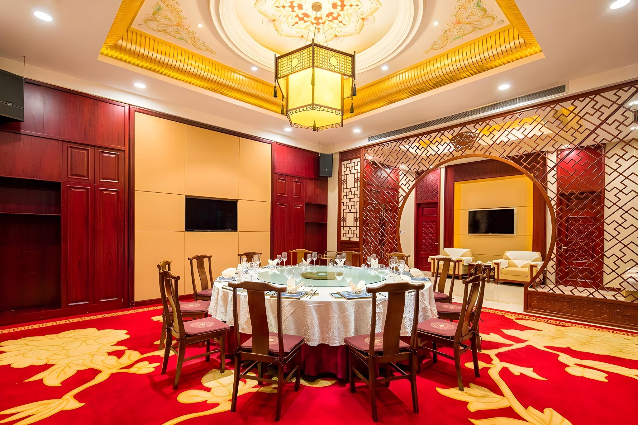 Shanxi Hotel 22/24