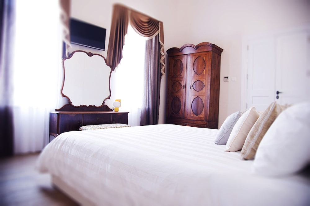 Lokal Hotel 13/64