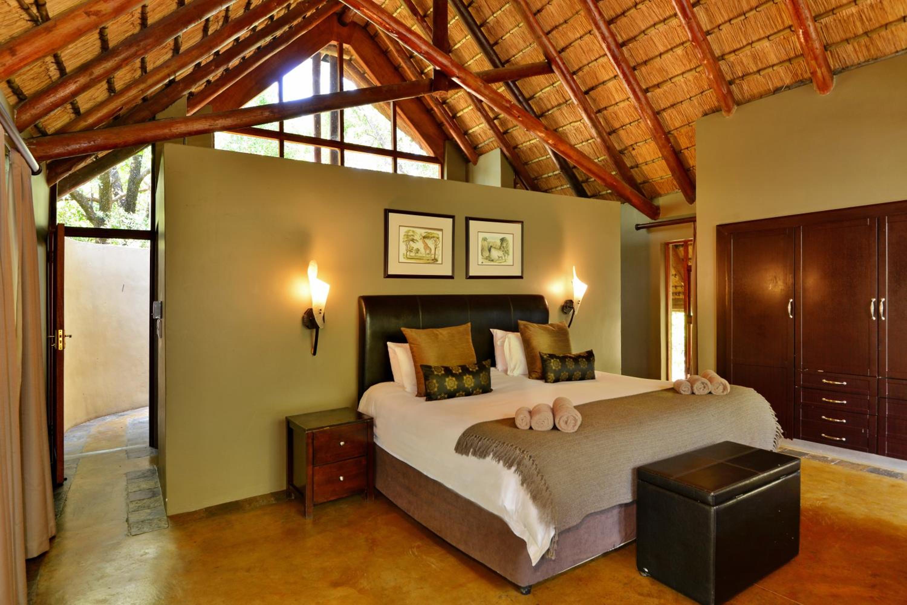 Suite, 2 Golf Course View