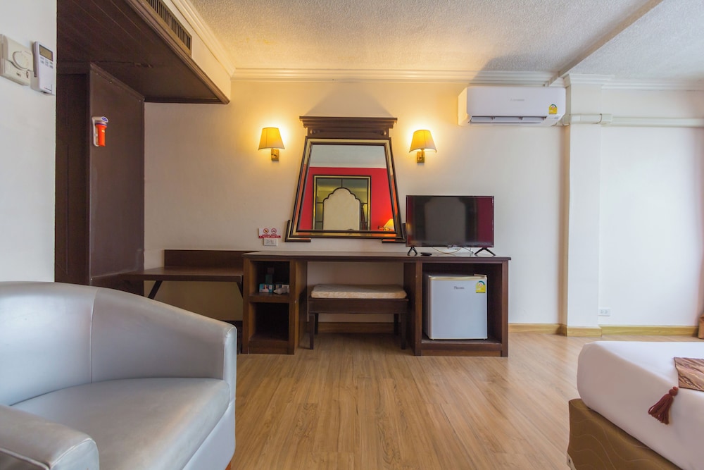 Bp Chiangmai City Hotel 22/32