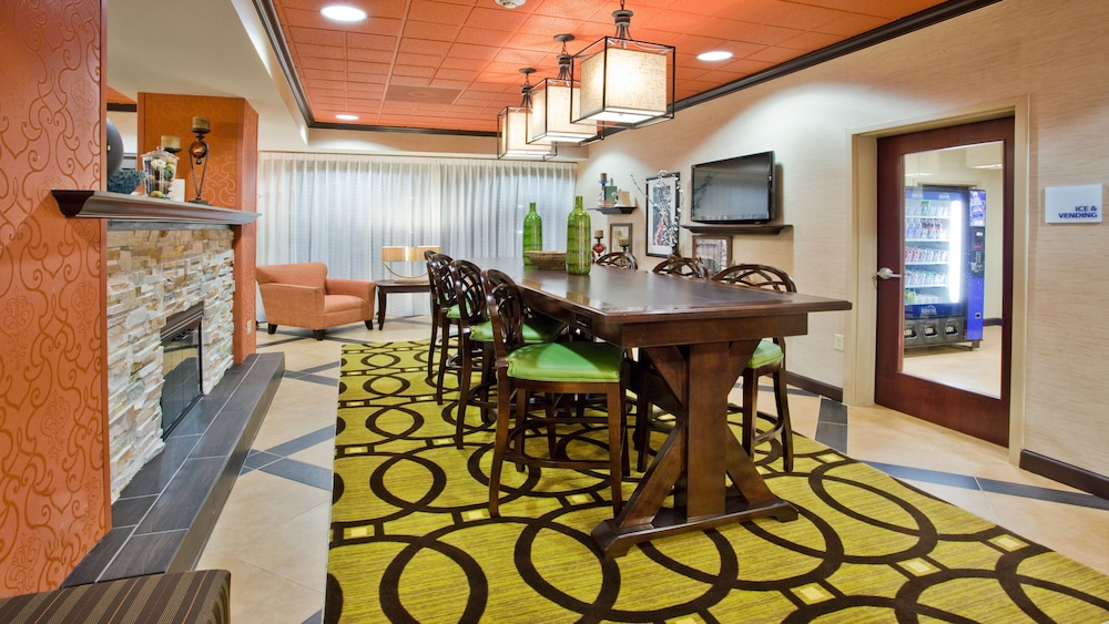 Holiday Inn Express Peachtree Corners Norcross 61/78