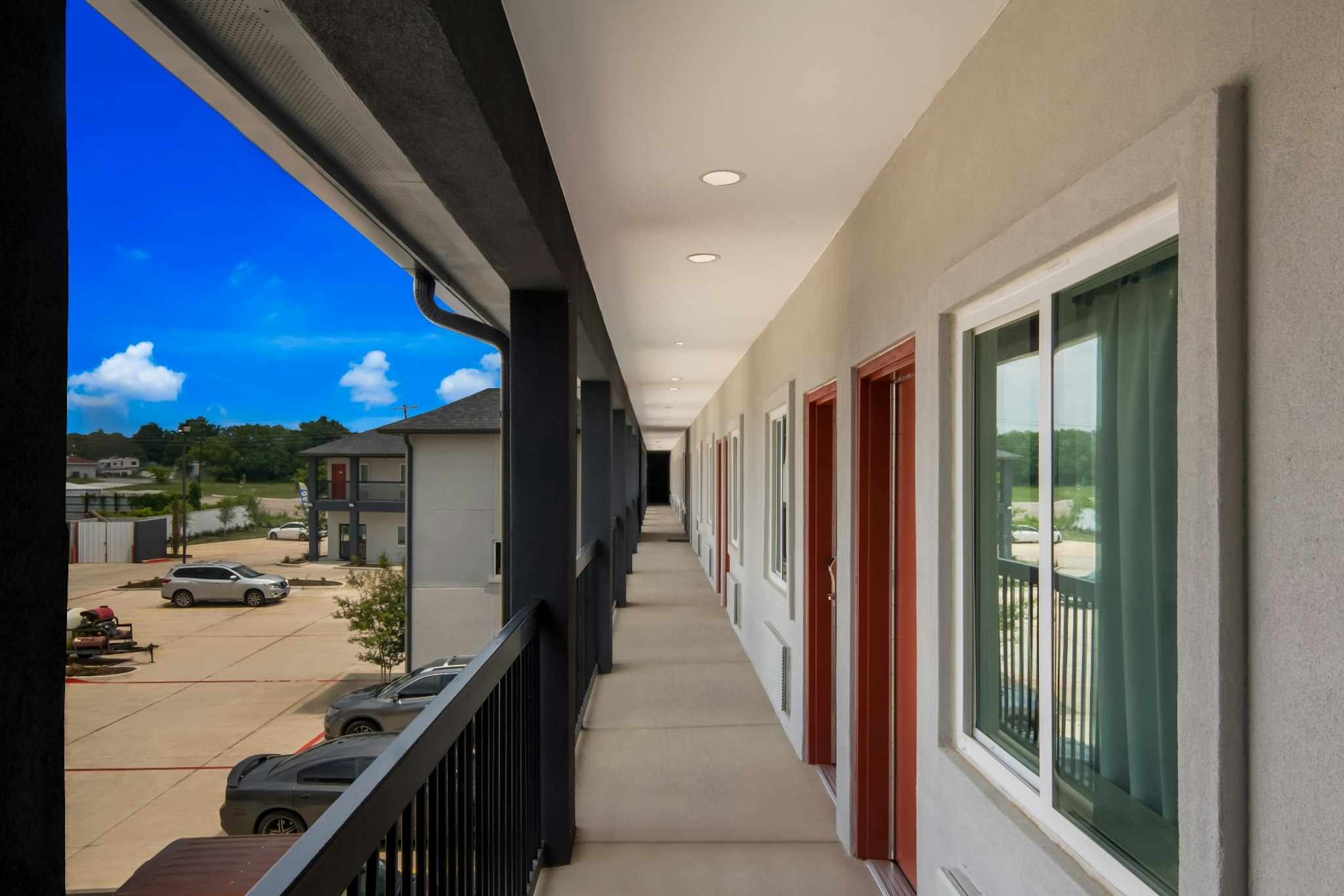 Scottish Inns Forest Hill TX 20/24