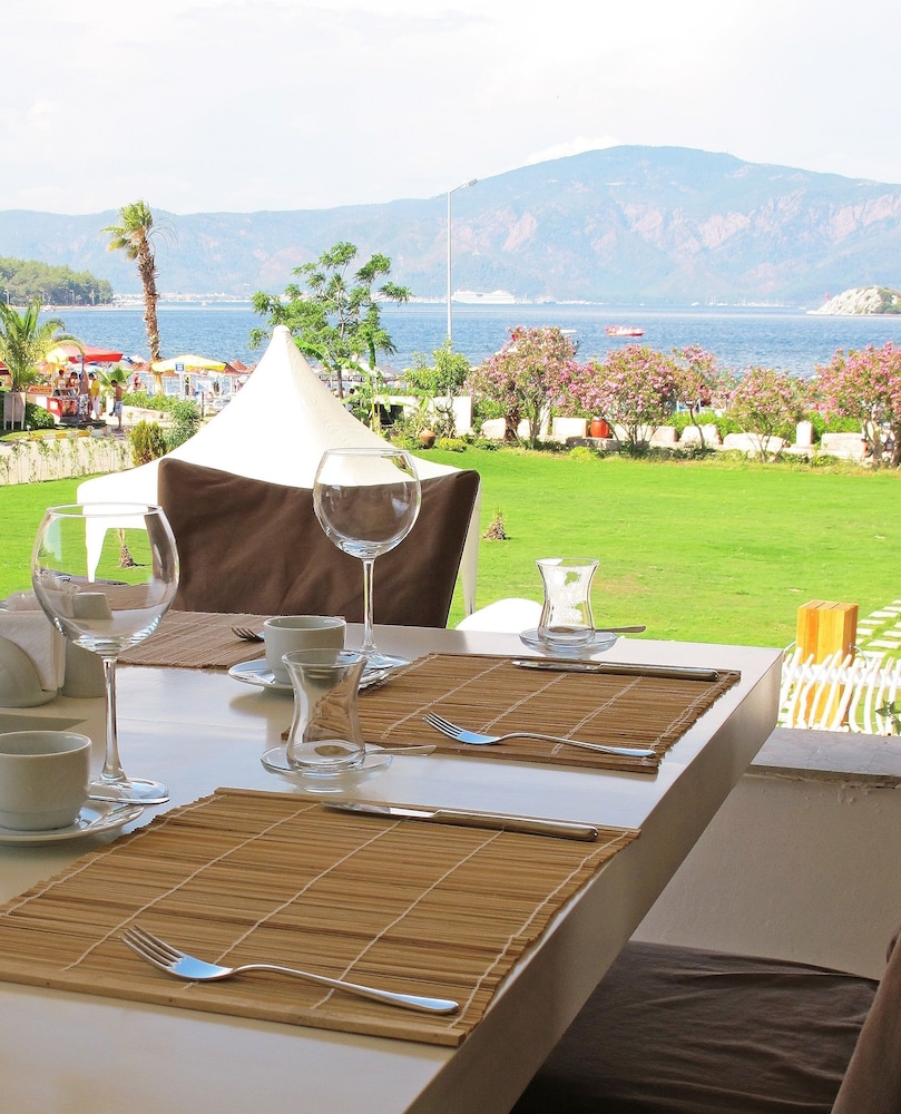 Casa Blanca Beach - Adults Only 13/22