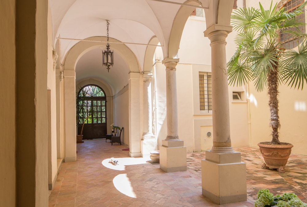 Palazzo Rotati 41/50