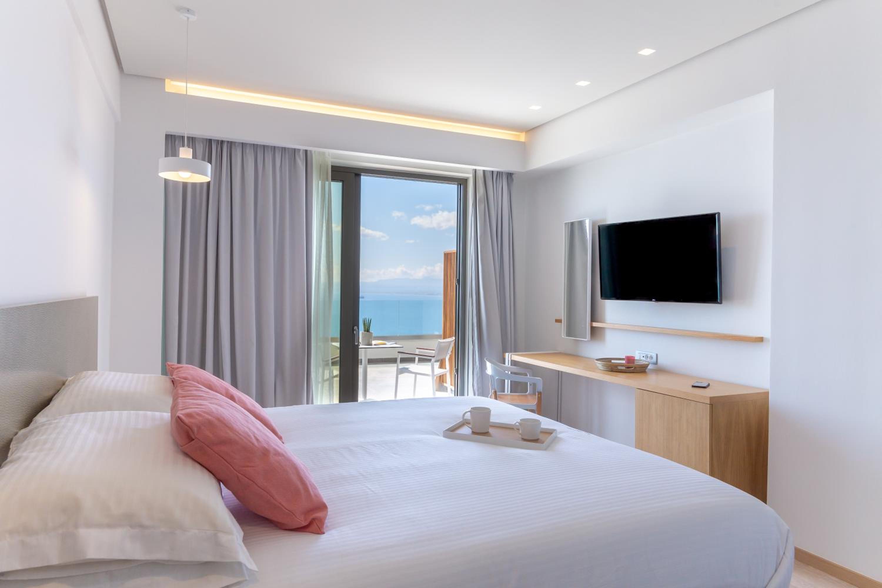 Standard, Double or Twin Bed, Sea View