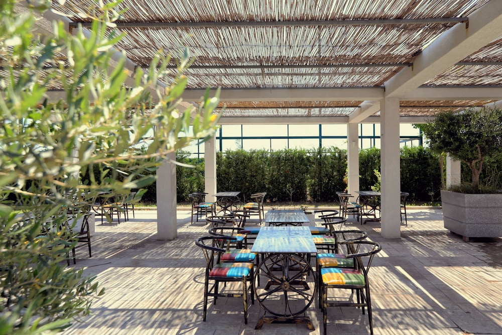 Velipoja Grand Europa Resort, Affiliated by Melia 40/50