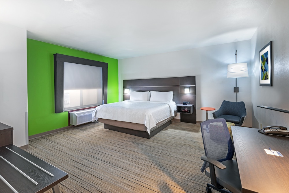 Holiday Inn Express Hotel Suites Guymon 18/69