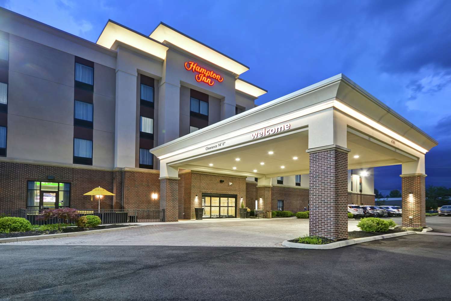 Hampton Inn Blue Ash Cincinnati Oh 4/35