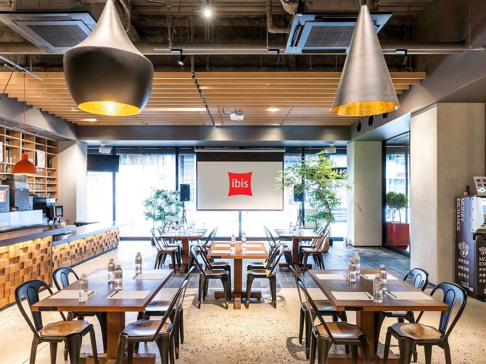 Ibis Osaka Umeda 50/65