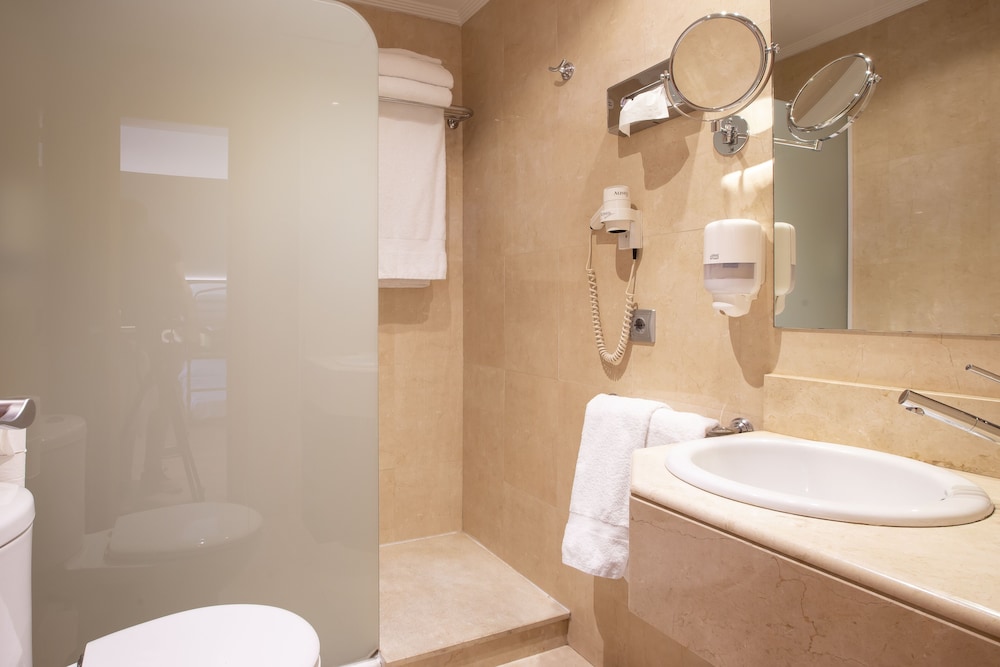 Hotel Sancho Ramirez Formerly Tryp Sancho Ramirez 19/59