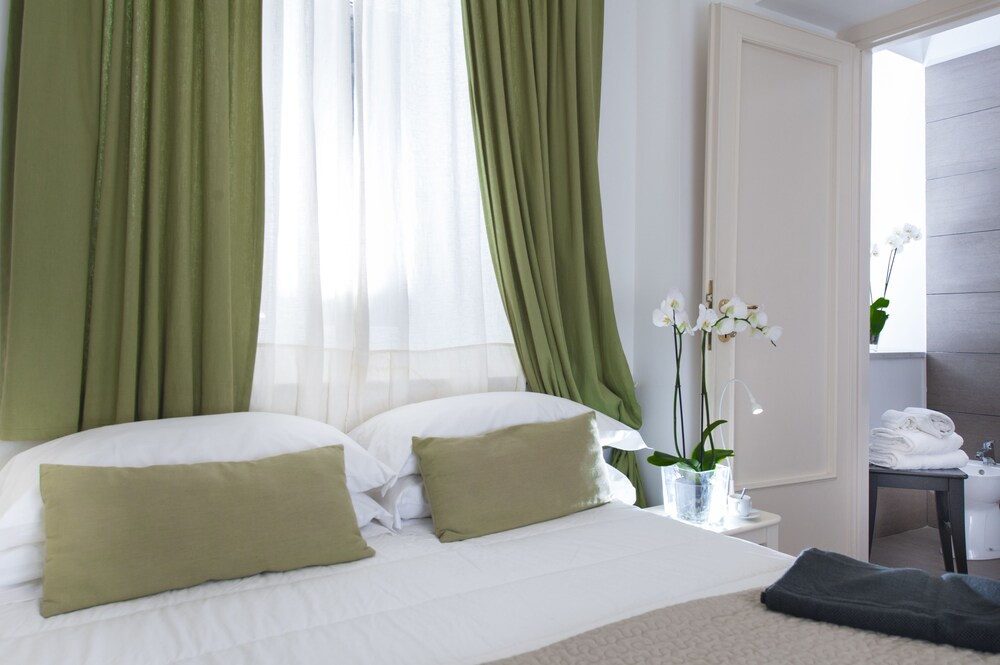 Corso Vittorio Apartments 12/62