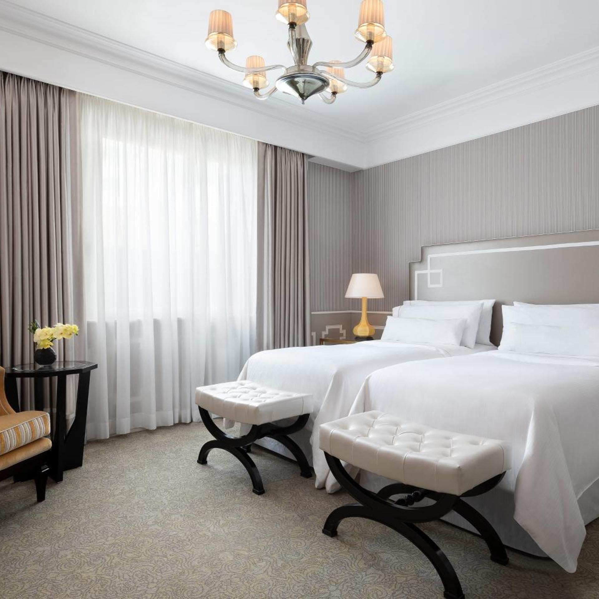 Contemporary, Twin Beds