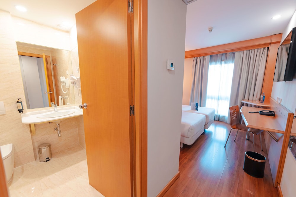 Hotel Monte Rozas 50/50