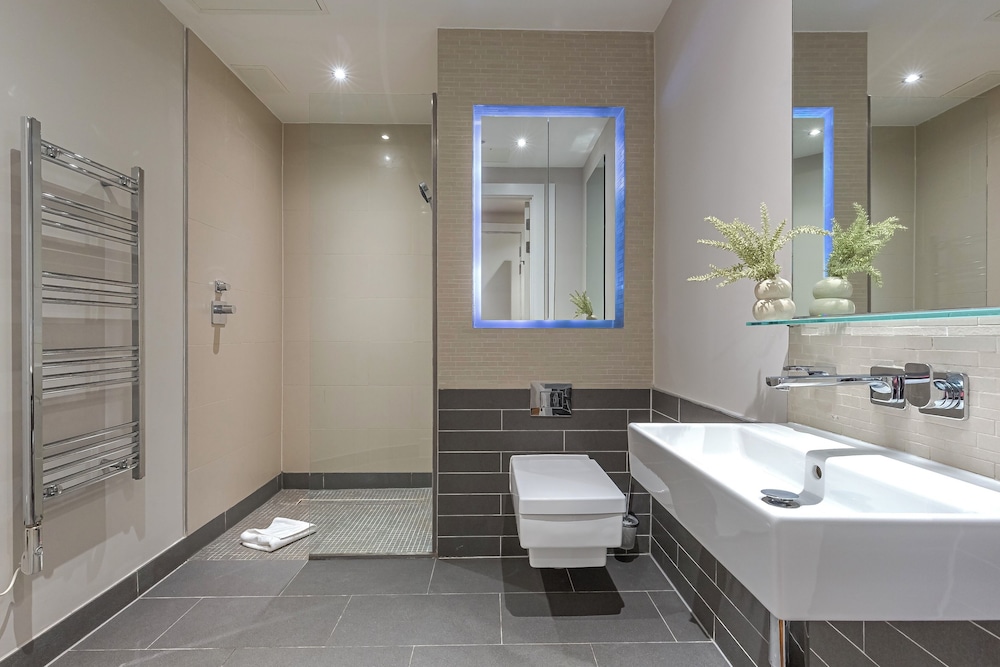 Grays Inn by Aeria Apartments 38/41