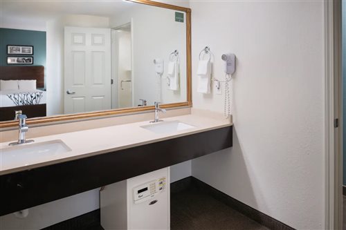 Room, King Bed, Accessible