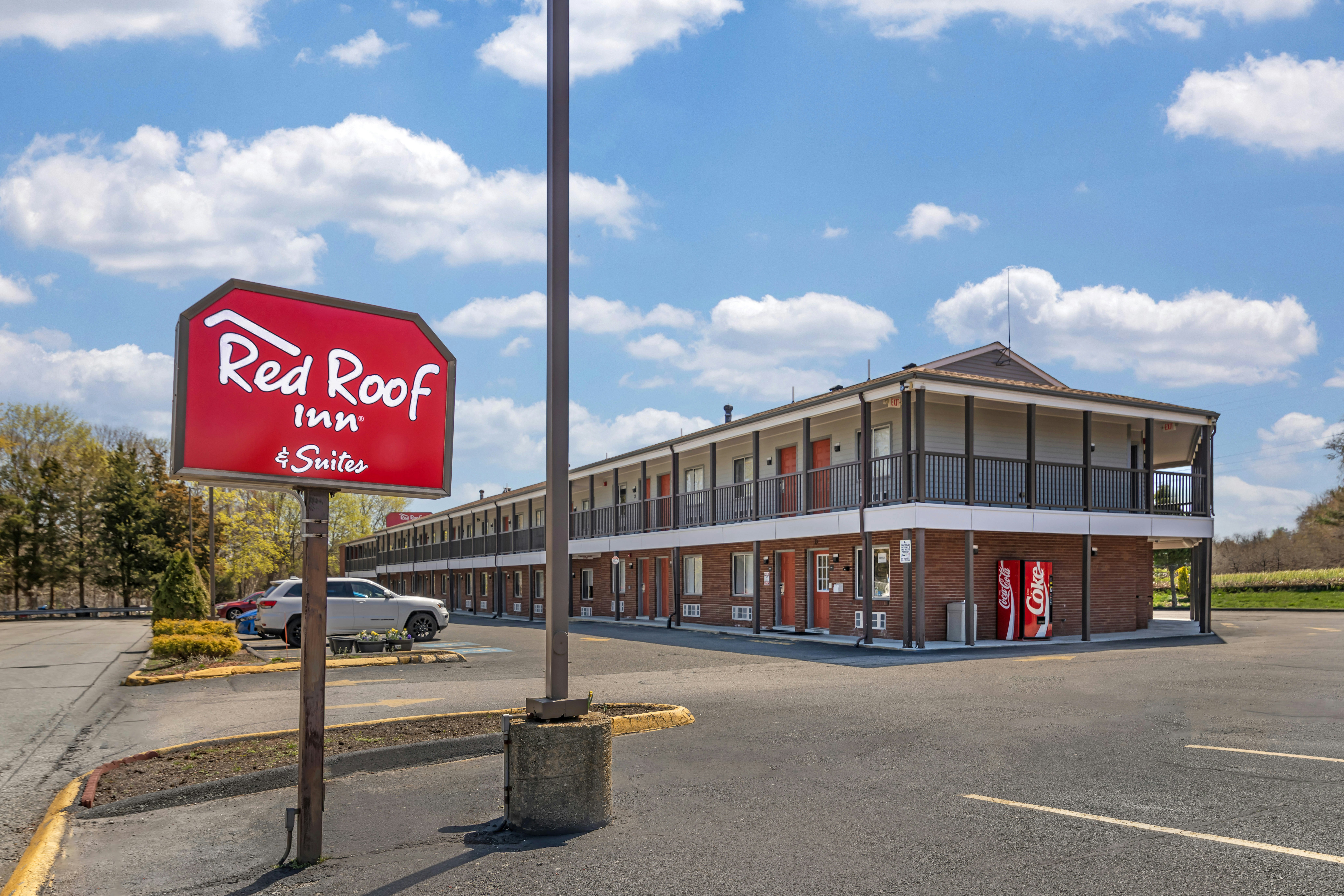 Rodeway Inn Swansea, MA 40/42