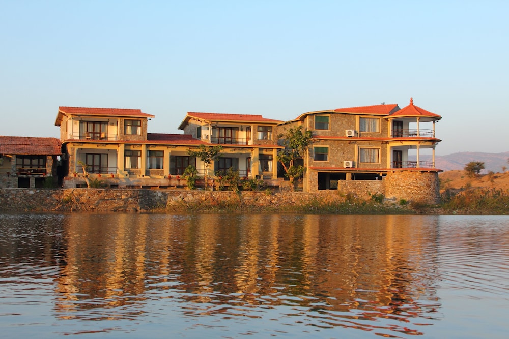 The Jhadol Safari Resort 21/32