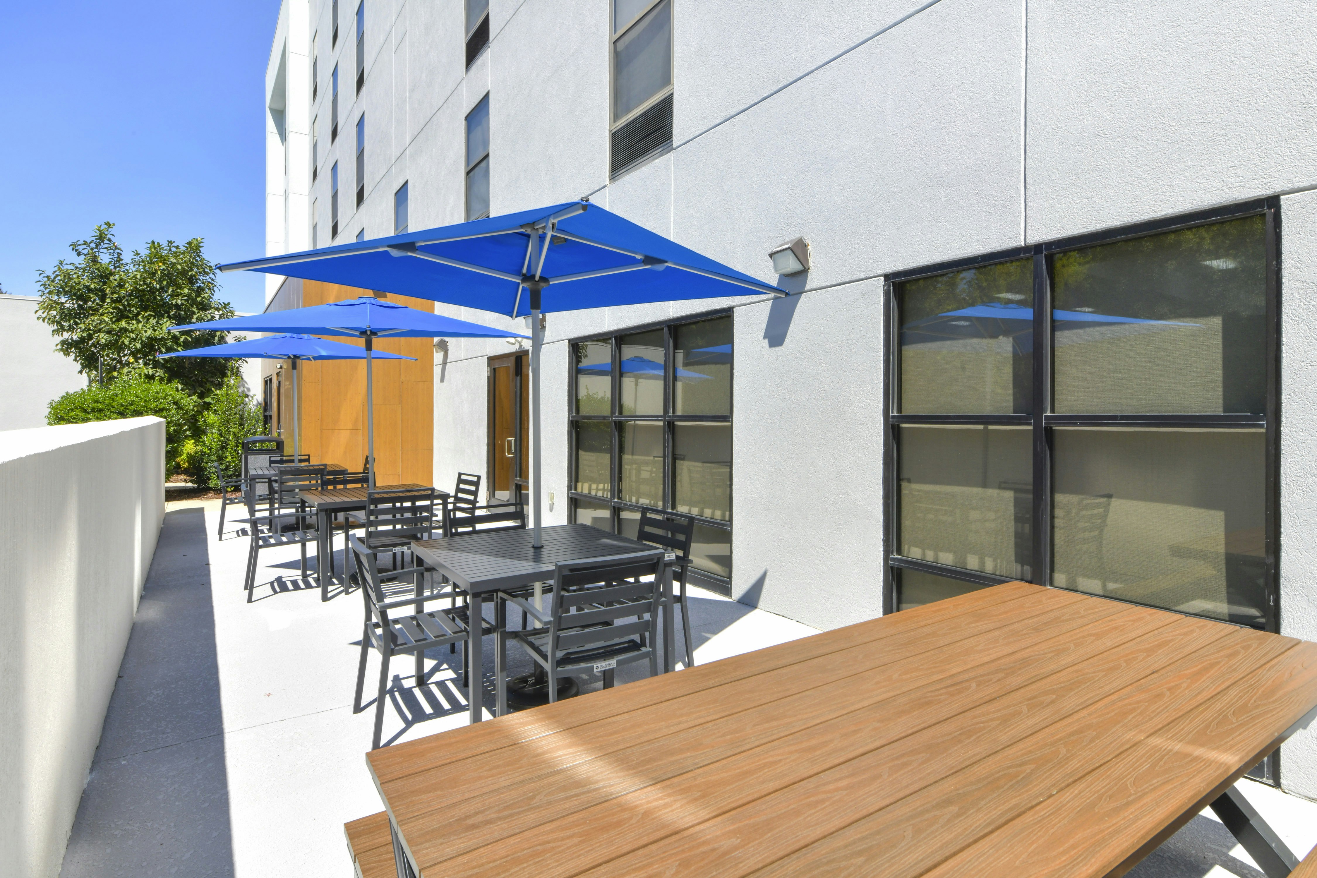 Hampton Inn & Suites Burlington NC 47/66
