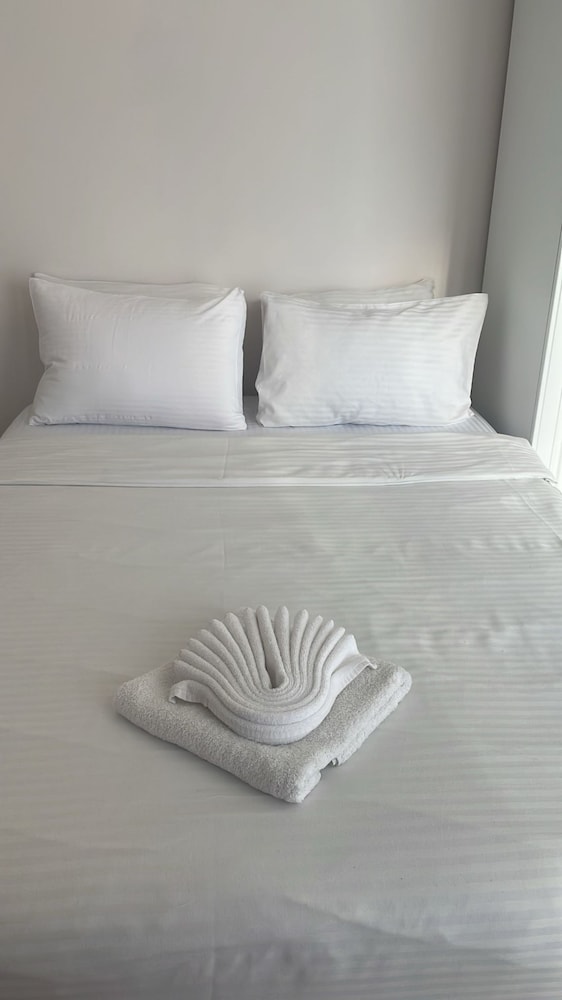 Royal Garden Suite Hotel 21/45
