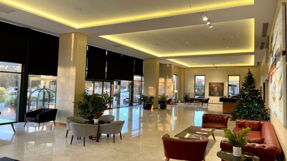 Turkmen Riverside Hotel 27/37