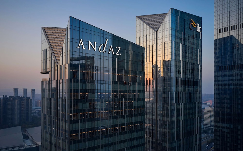 Andaz Nanjing Hexi 4/50