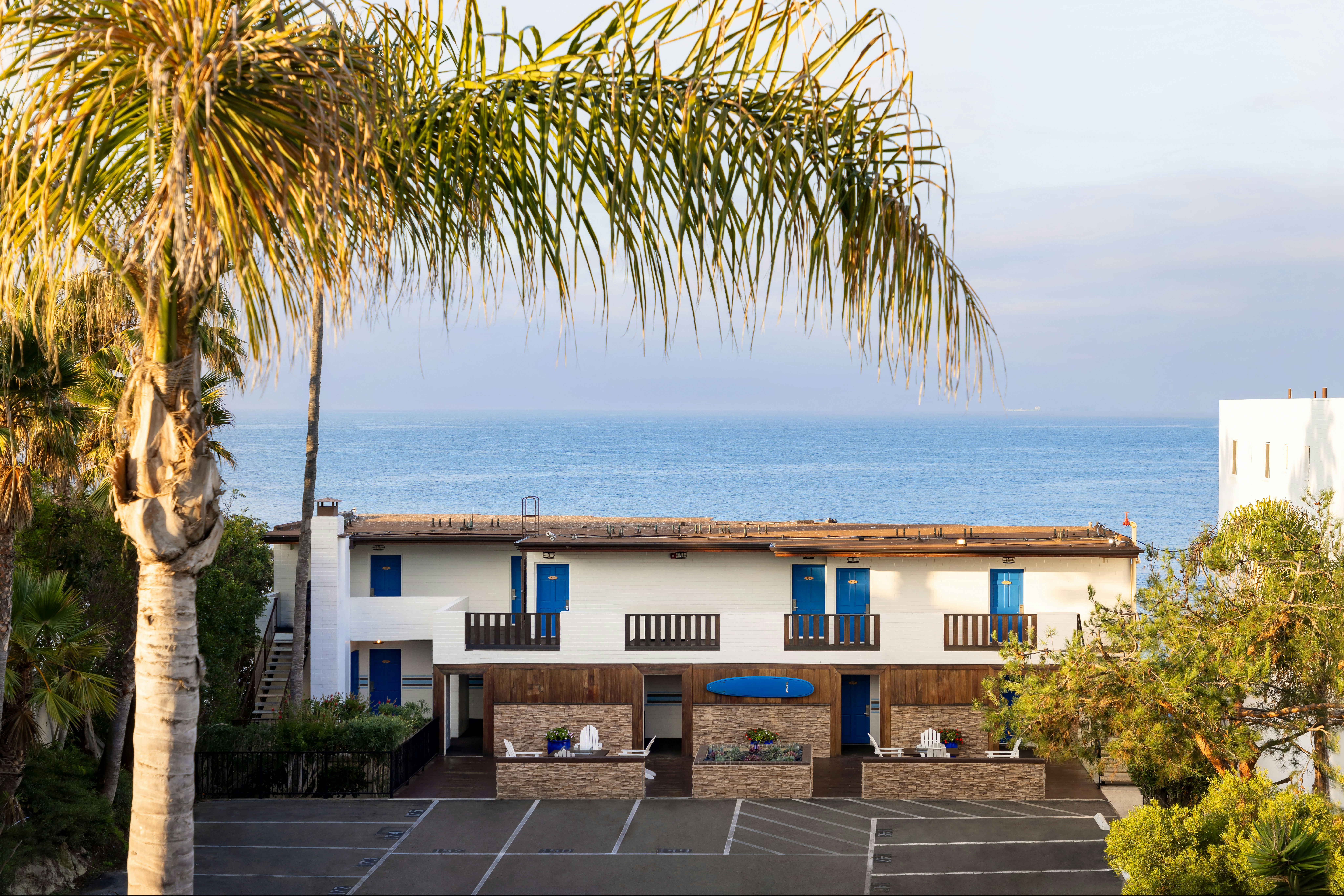 Pacific Edge Hotel On Laguna Beach 10/67