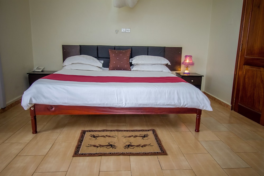 Askay Hotel Suites Entebbe 11/43