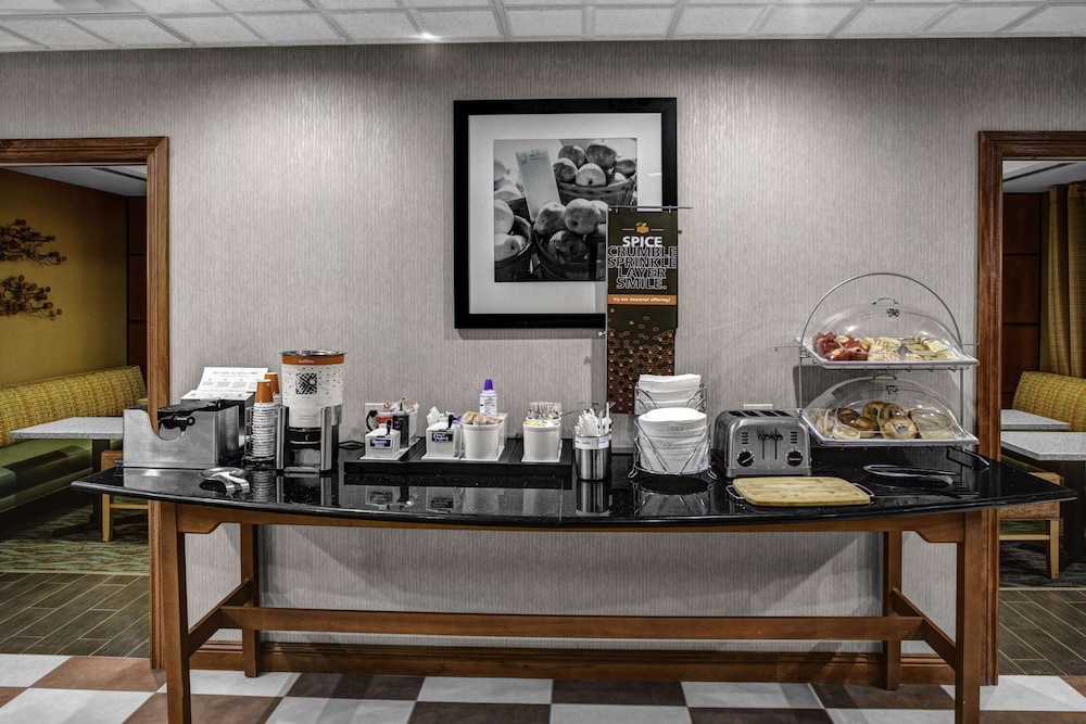 Hampton Inn Coldwater 27/40