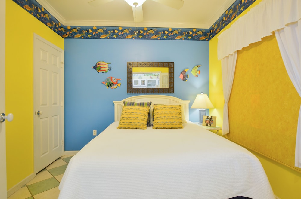 Village at Hawks Cay Villas by KeysCaribbean 26/77