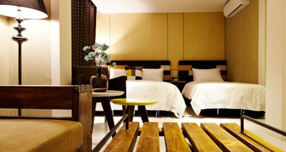 Unique Hotel Namoo 18/39