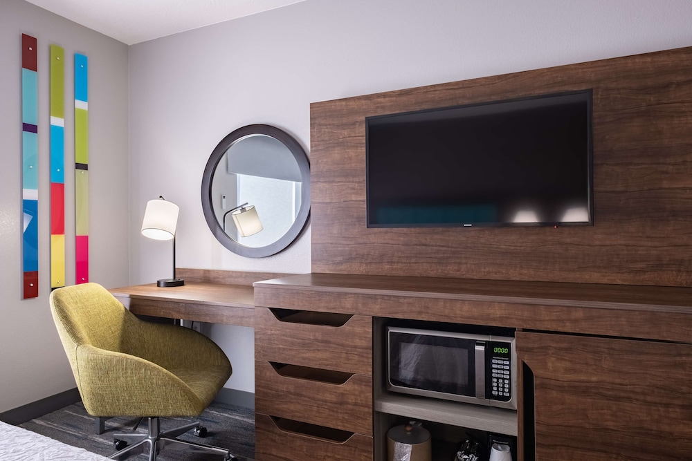 Hampton Inn Richfield 42/56