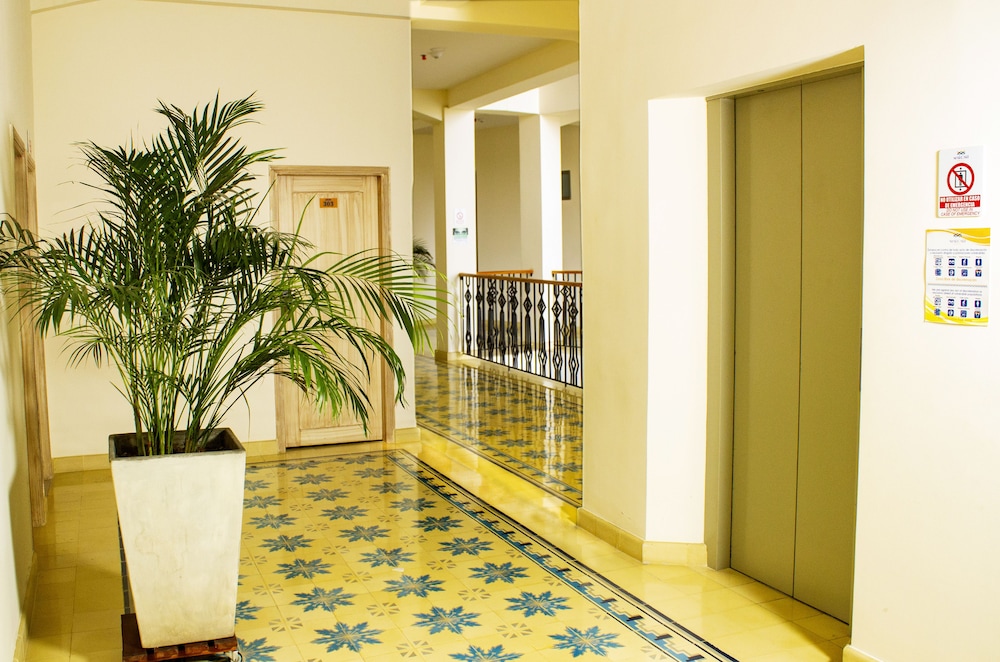 Hotel Marcari 7/30
