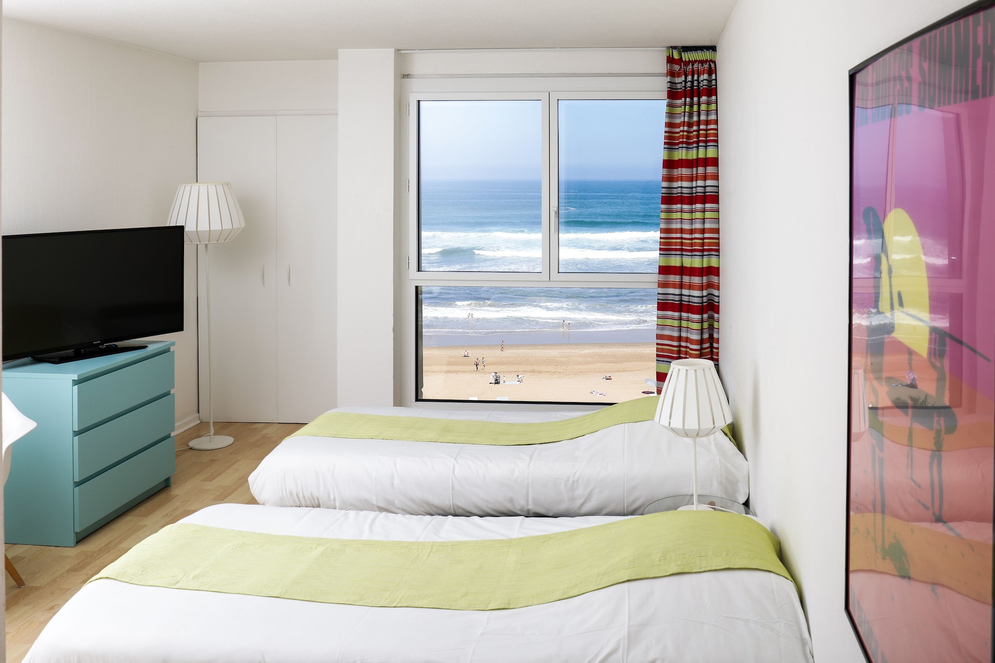 studio, sea view
