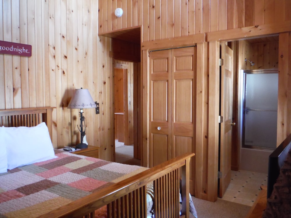 Rangeley Lake Resort 36/69