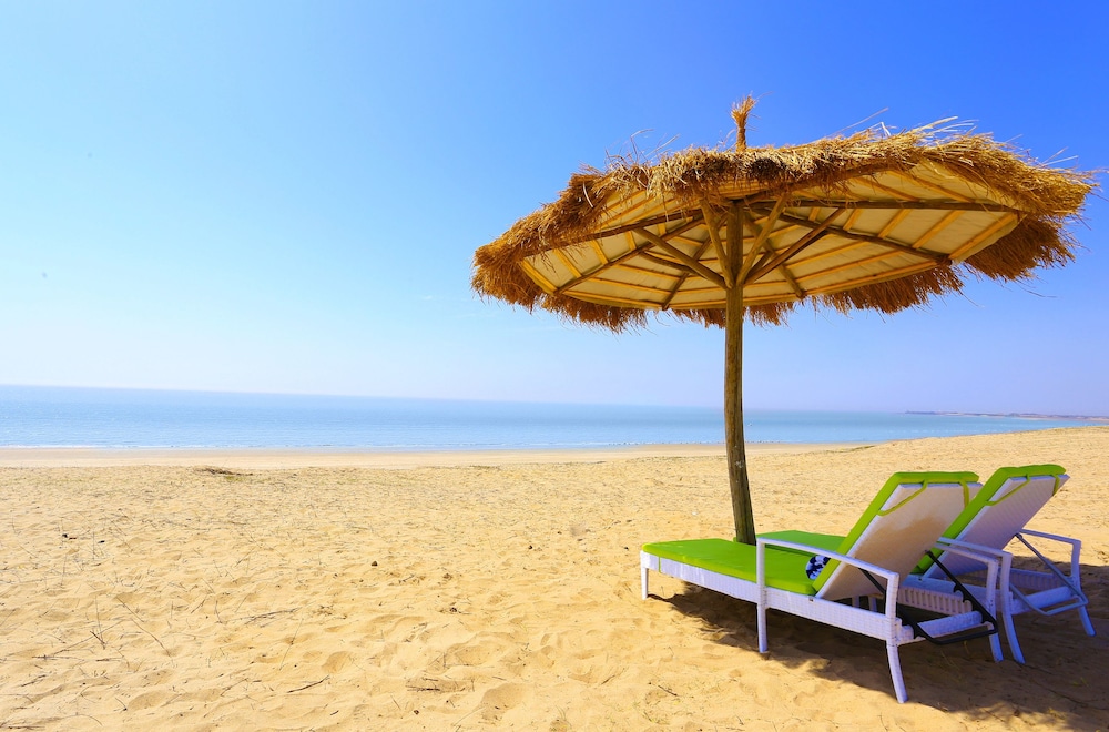 Serena Beach Resort 37/50