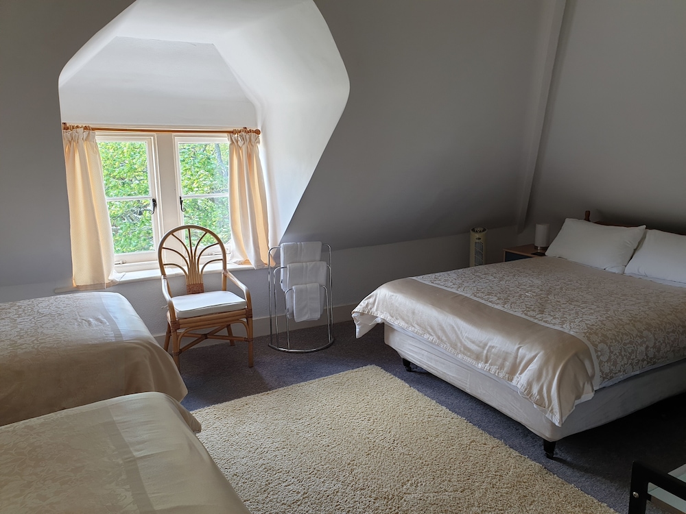 The Wycliffe Guest House 23/70