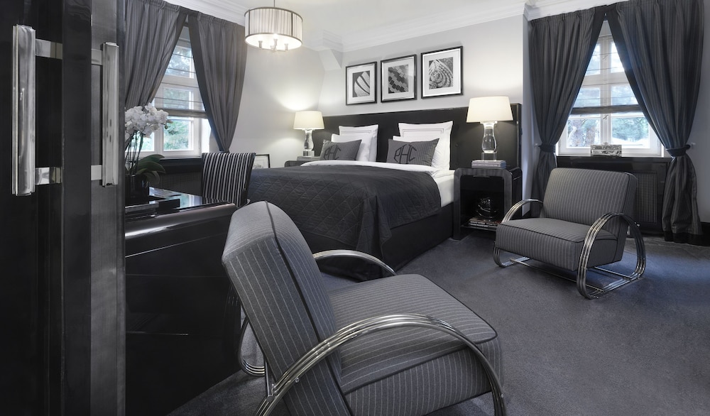 Schlosshotel Berlin 45/59
