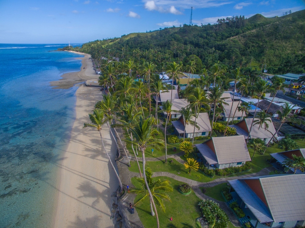 Fiji Hideaway Resort and Spa 40/50