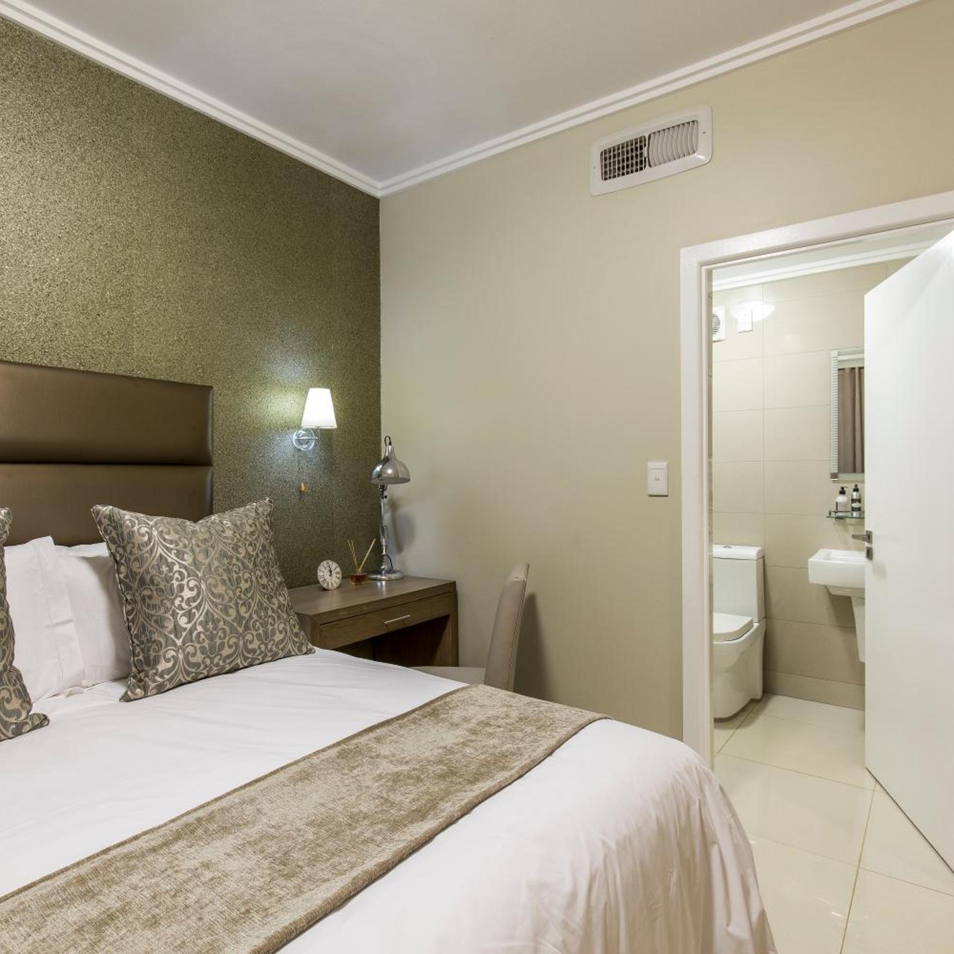 Savannah Park - Luxury Self Catering Apartments 8/26