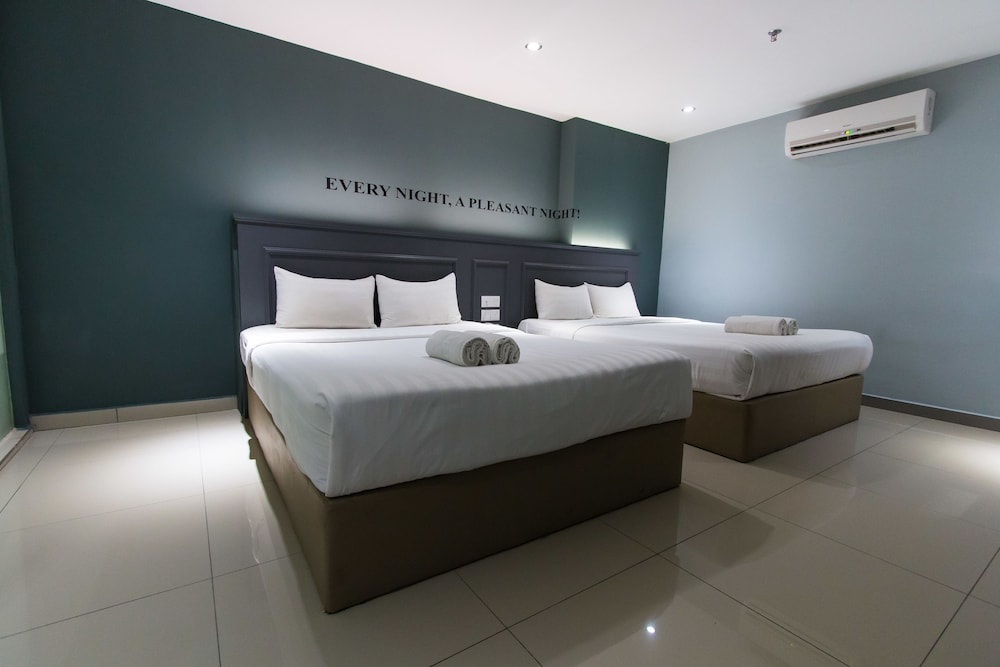 Hotel 99 - Bandar Puteri Puchong 20/56